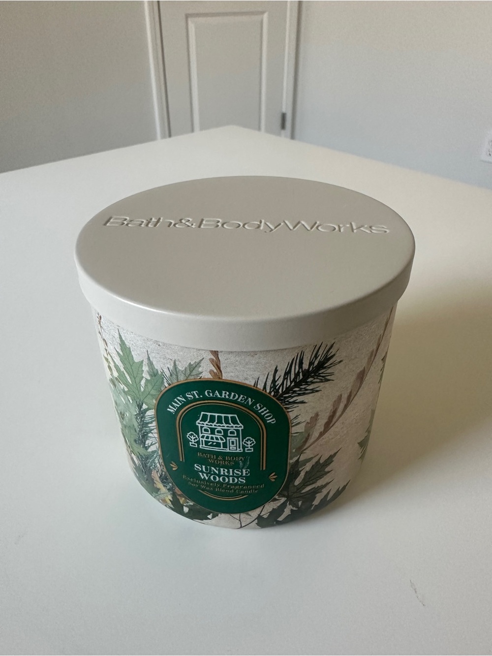 Bath & Body Works Sunrise Woods Jar Candle - Cream & Green 3 Wick Candle
